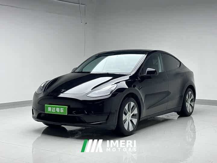 Tesla Model Y Refresh RWD - автомобиль из Китая