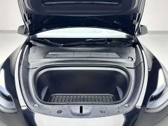 Tesla Model Y Refresh RWD - фото 15