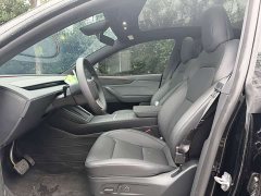 Tesla Model Y rear-wheel drive version - фото 8