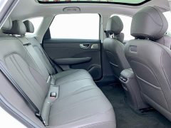Hongqi Shangjie H5 extended range Max - фото 15