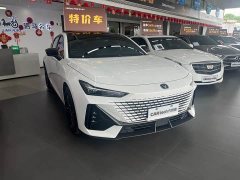 Changan UNI-V 2024 1.5T high-energy version - фото 3