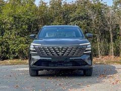 Changan CS75PLUS 2025 fourth generation 1.5T new Blue Whale smart flagship - фото 2