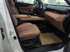 Changan UNI-Z 2025 1.5T premium - фото 8