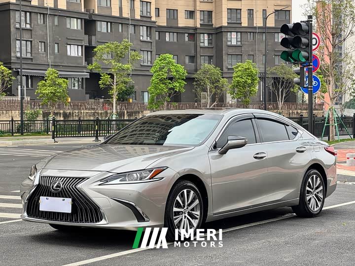 Lexus ES 200 Edition