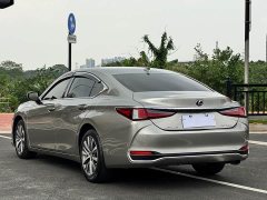 Lexus ES 200 Edition - фото 7