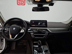 BMW 5 Series 530Li Leading Luxury Package - фото 16