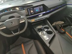 Changan UNI-V 1.5T premium - фото 10