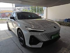 Changan UNI-V 1.5T premium - фото 4
