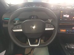 Changan UNI-V 1.5T smart pilot - фото 11