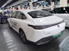 Changan Eado PHEV 2025 Smart New Blue Whale 145KM Battleship Edition - фото 5