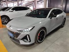 Changan UNI-V 2022 1.5T premium - фото 1