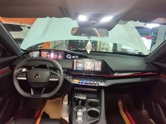 Changan UNI-V 1.5T premium - фото 9