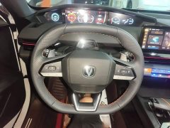 Changan UNI-V 1.5T premium - фото 10