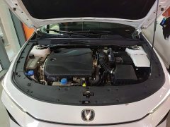 Changan UNI-V 1.5T premium - фото 18