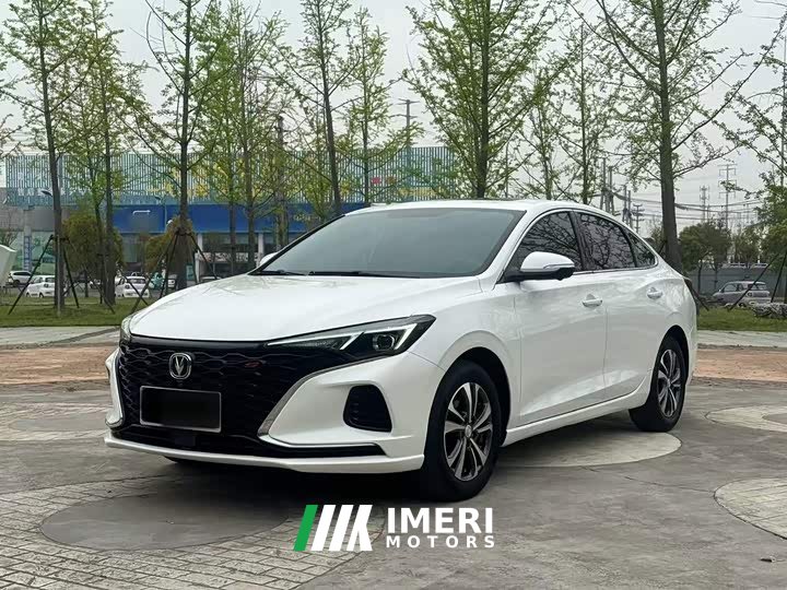 Changan Eado 2021 PLUS Blue Whale NE 1.4T GDI DCT Premium - автомобиль из Китая