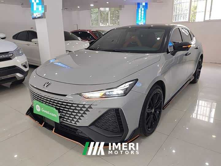Changan UNI-V 2023 2.0T sharp version