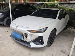 Changan UNI-V 1.5T Excellent Type - фото 2