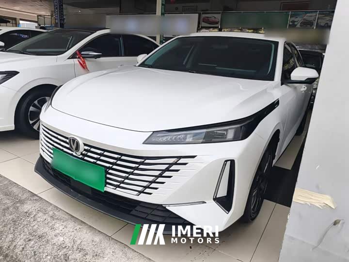 Changan Eado Blue Whale 1.5T 500Bar flagship - автомобиль из Китая