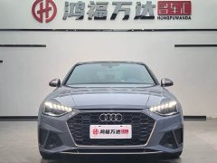 Audi A4L 40 TFSI quattro RS Version - фото 2