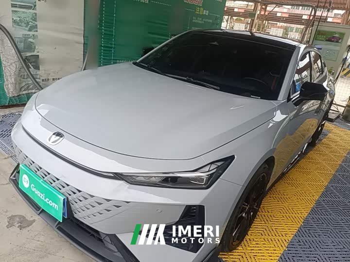 Changan UNI-V 2024 1.5T noble sports
