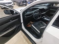 Changan UNI-V 1.5T exclusive - фото 16