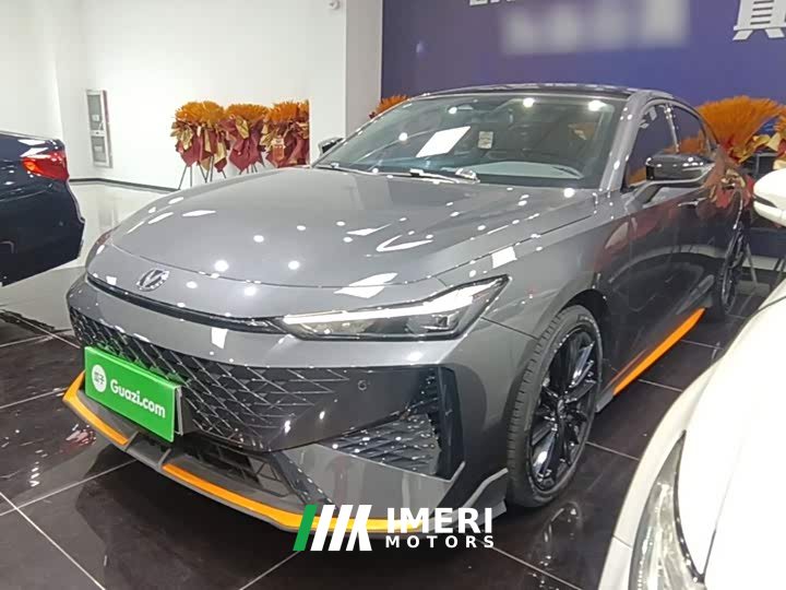 Changan UNI-V 1.5T noble sports - автомобиль из Китая