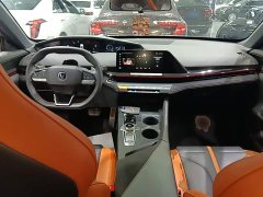 Changan UNI-V 1.5T noble sports - фото 10