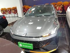 Changan UNI-V 1.5T noble sports - фото 3