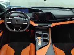 Changan UNI-V 2023 1.5T sports version - фото 10