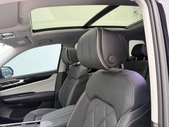 Volkswagen Touron 380TSI four-wheel drive Dragon Edition - фото 16