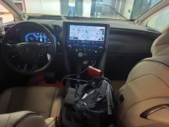 Toyota Wilfa Crown Dual Engine 2.5L Supreme Executive Edition - фото 7