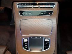 Mercedes-Benz E-Class facelift E 260 L - фото 17