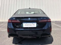 BMW i5 eDrive 35L M Sport Package - фото 8