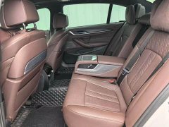 BMW 5 Series 530Li Exclusive M Sports Package - фото 6