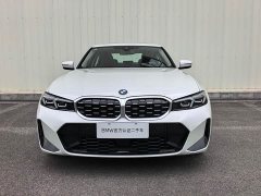BMW 3 Series 325i M Sport Package - фото 2