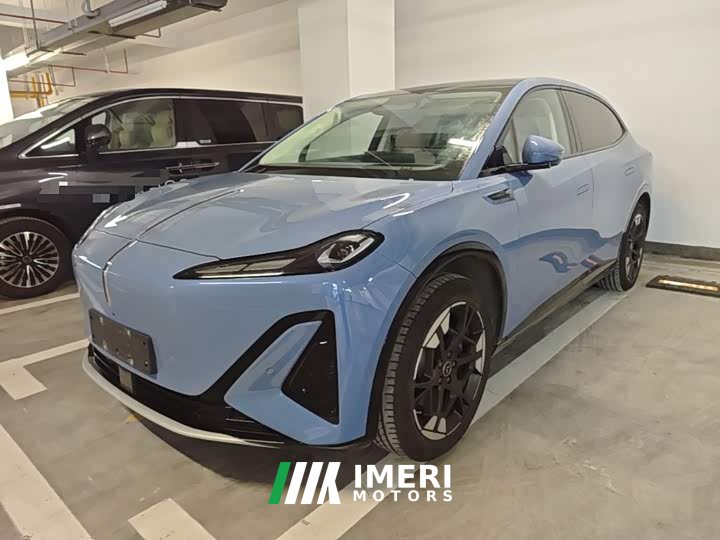 Hongqi Tiangong 06 660 four-wheel drive smart version - автомобиль из Китая