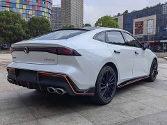 Changan UNI-V 1.5T premium - фото 5