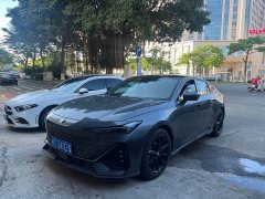 Changan UNI-V 1.5T premium - фото 1