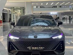 Changan UNI-V 2022 1.5T premium - фото 3