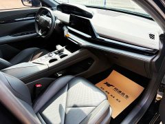 Changan UNI-V 1.5T premium - фото 9