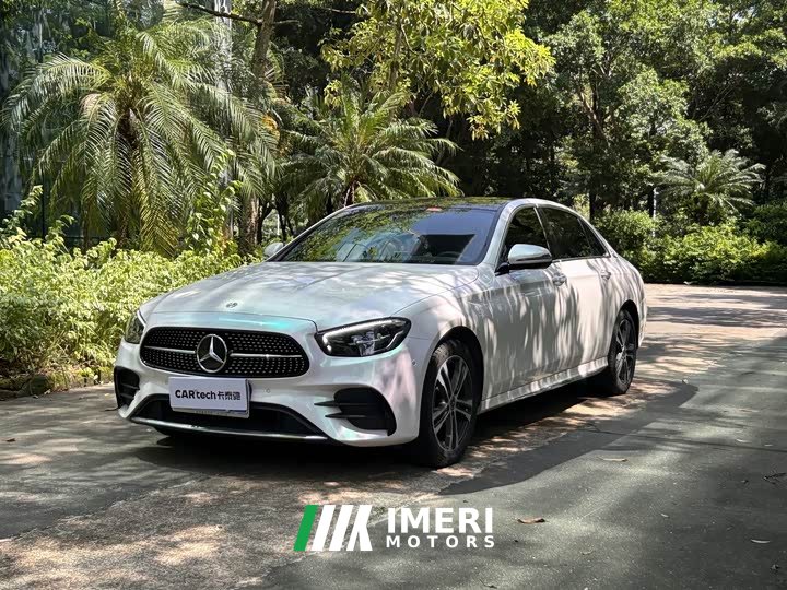 Mercedes-Benz E-Class E 260 L Sports - автомобиль из Китая