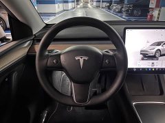 Tesla Model Y rear-wheel drive version - фото 10
