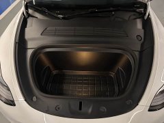 Tesla Model Y rear-wheel drive version - фото 14