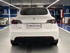 Tesla Model Y rear-wheel drive version - фото 5