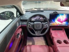 Voyah Lantu Chasing Light L 2026 Four-wheel Drive Ultra - фото 5