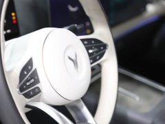 Voyah Lantu Dreamer 2025 PHEV four-wheel drive flagship Kunpeng version - фото 5