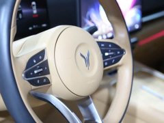 Voyah Lantu Dreamer PHEV four-wheel drive premium Qiankun version - фото 10