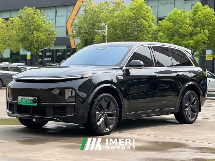 Li Auto Ideal L8 Pro - автомобиль из Китая