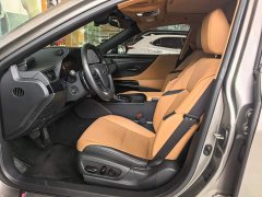 Lexus ES 2022 200 Excellence Edition - фото 4