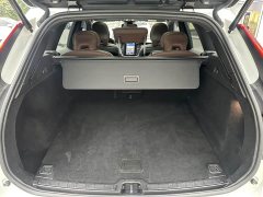 Volvo XC60 2025 B5 four-wheel drive Zhiyi Luxury Edition - фото 15